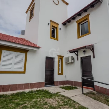 Casa en venta barrio El Huaico