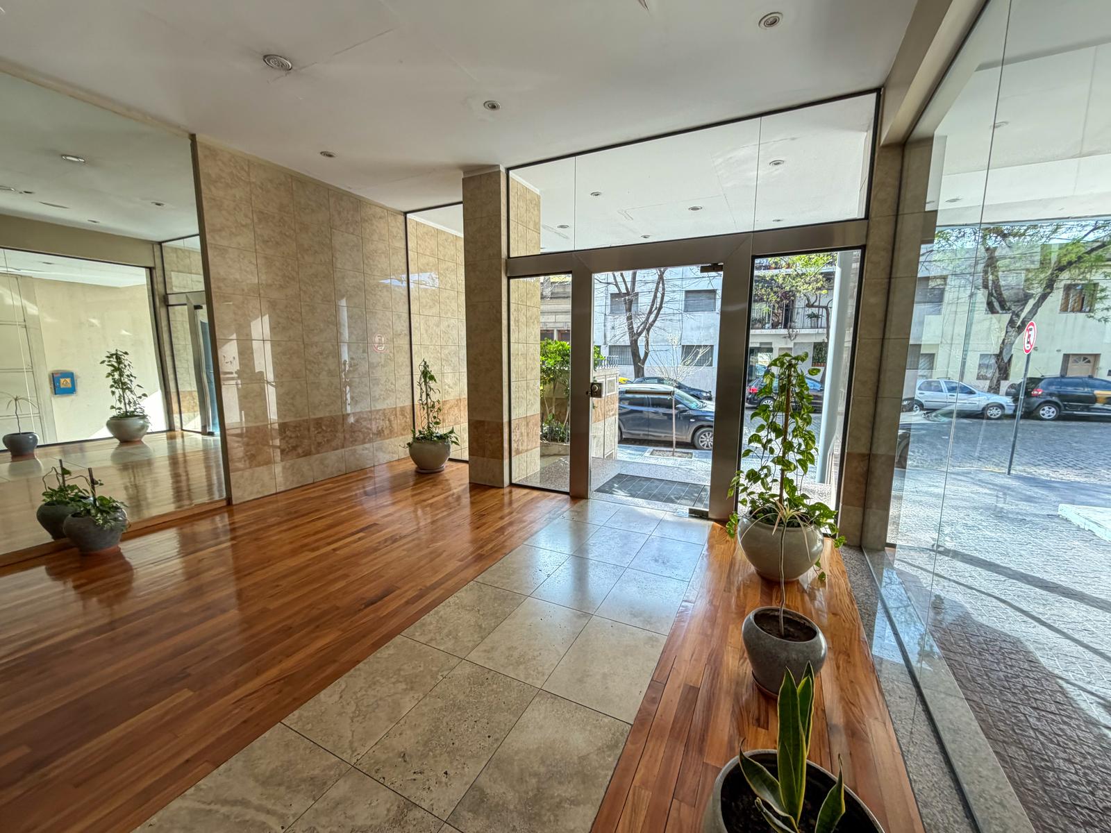 Entrada del edificio