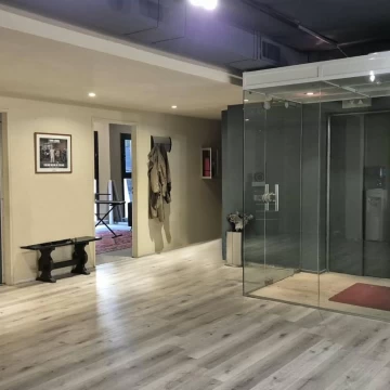 Alquiler en oficina en Retiro 155 M2 