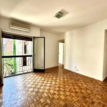 Muy buen departamento en VENTA en Cañitas