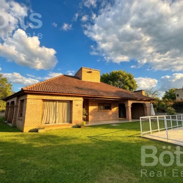 Casa en Venta en Country Banco Provincia