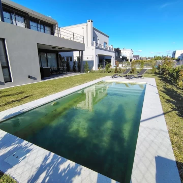 Casa en Barrio Vila Marina II - Villanueva
