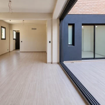 VENTA DEPARTAMENTO 4 AMBIENTES PATIO PROPIO C/COCHERA VILLA URQUIZA