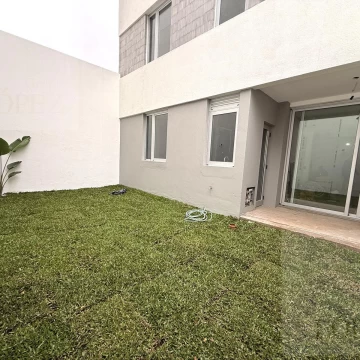 Venta Departamento PH Florida - 4 ambientes 2 baños y Patio - Bajas expensas - A ESTRENAR