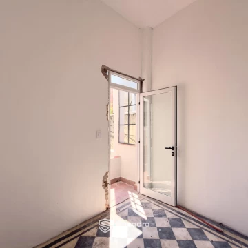 1793221979.jpg
