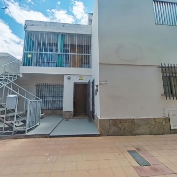 CASA EN VENTA SEXTA SECCION MENDOZA 3 DORMITORIOS CON TOUR VIRTUAL