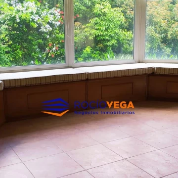 1793298258.jpg