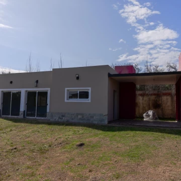 Venta Casa tipo Loft con pileta en San Jose Colón Entre Ríos