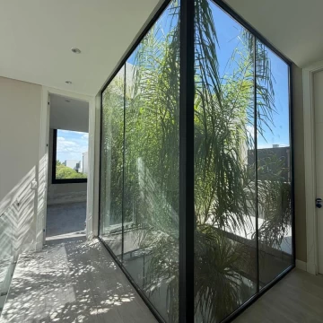 Venta Casa 4 ambientes en Castaños