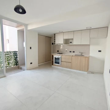 Alquiler Departamento Monoambiente con Balcón en Paternal