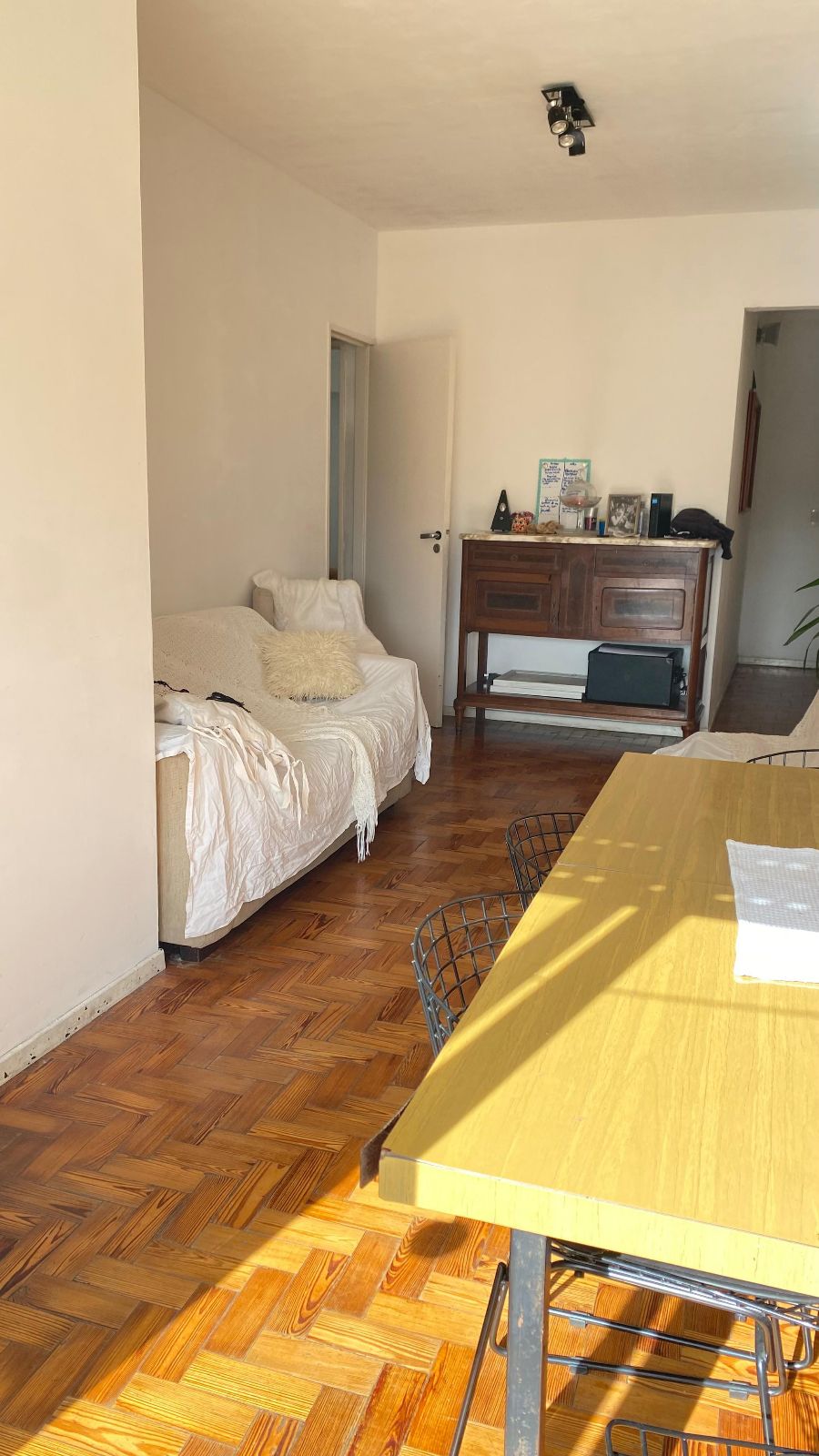 living comedor
