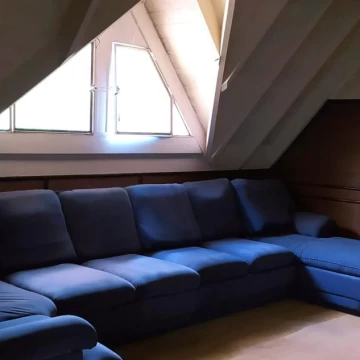 1793373944.jpg