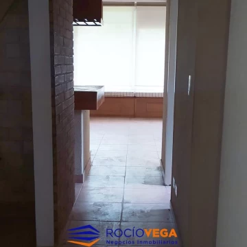 1793373946.jpg
