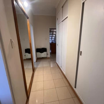 1793379791.jpg