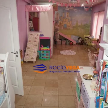 1793388256.jpg
