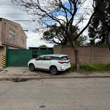 Galpón en Villa Santos Tesei, Hurlingham