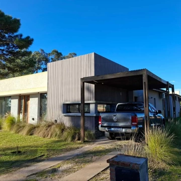 Casa Chalet  en Alq. Temporario en Ecuestre, Costa Esmeralda, Costa Atlántica