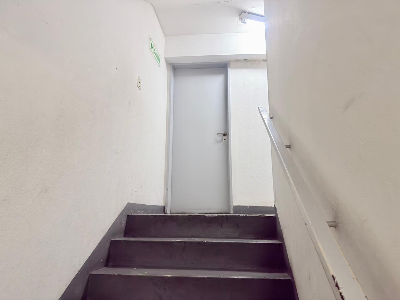 image 32