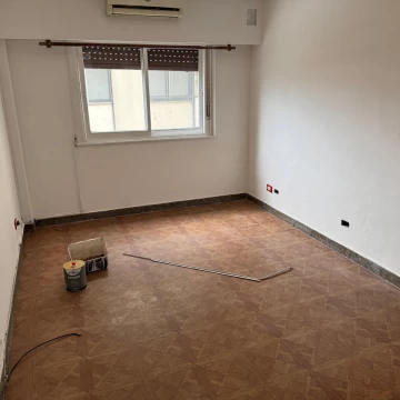 Departamento Monoambiente en venta Barracas. Piso alto. Ideal inversores.