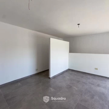 1793394745.jpg