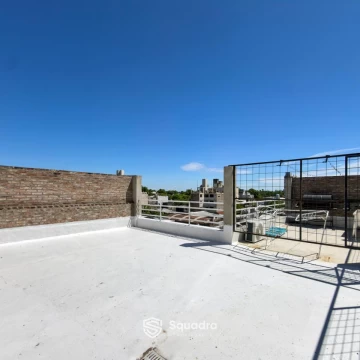1793394748.jpg