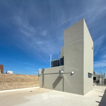 1793394755.jpg