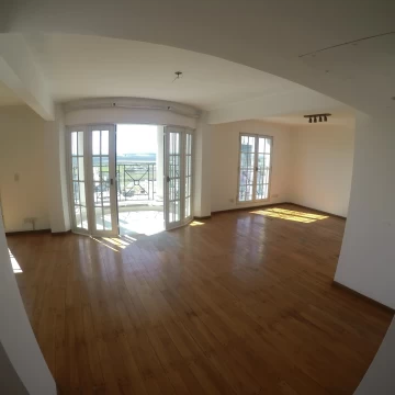 1660845210.JPG