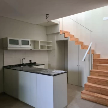 Venta Casa  2 dormitorios  Frente  Estrenar   duplex 2 Baños  Barrio Azcuenaga  Rosario