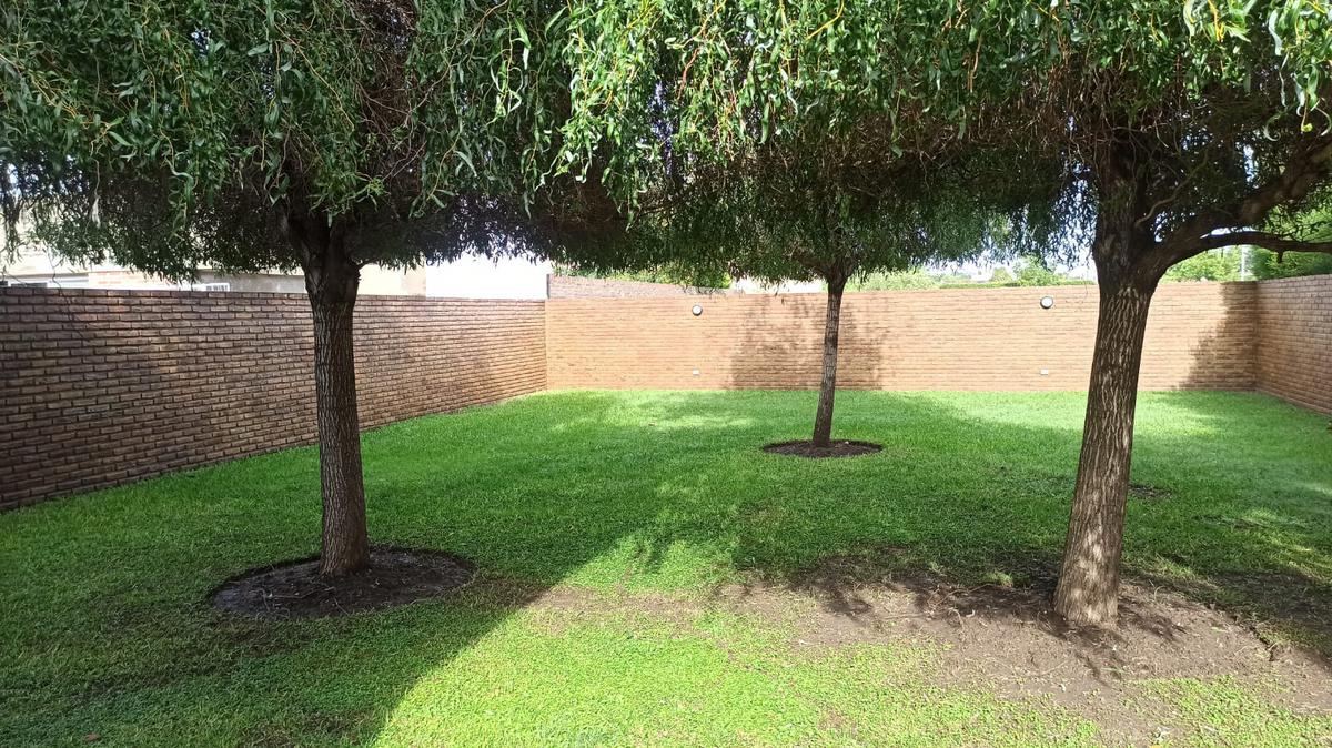 jardín común