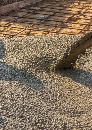 Asociaciones de Arquitectos se enfrentan por efectos del agua en la calidad del hormigón
