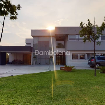 Casa  en  Venta, Terravista, General Rodríguez
