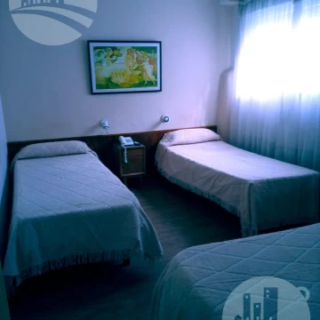 Hotel 60 hab. 2*
