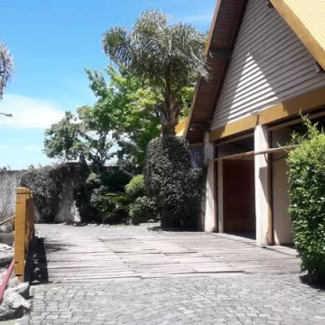 Hotel alojamiento 28 hab.