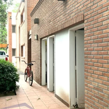 1707917110.jpg