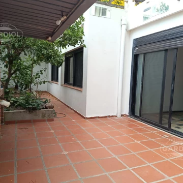 Casa en  alquiler, centro de Colonia