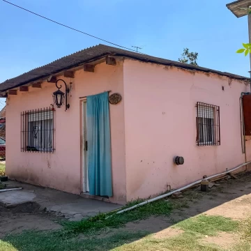 PERMUTA, CASA 3 AMBIENTES, PASO DEL REY