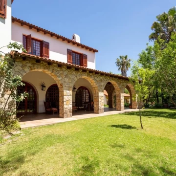 Venta Casa Emblematica- Barrio Cerrado el Casco Moreno/Acepta Permuta