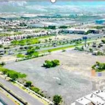 Terreno en venta-Santa Catarina