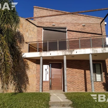Casa - Salto