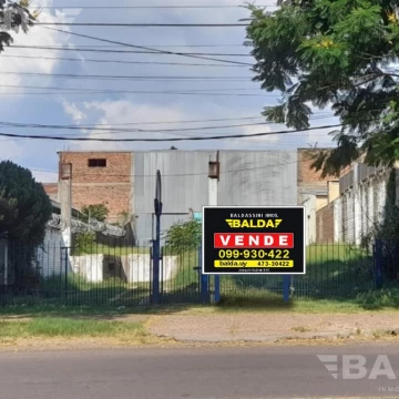 Terreno en Av.Blandengues