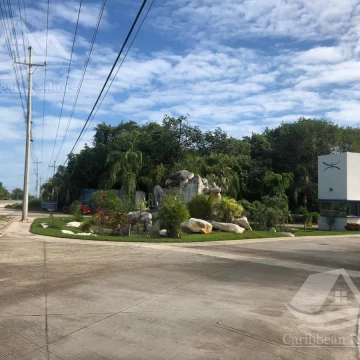 Terrenos en Venta en  Playa del Carmen B-SAG1226
