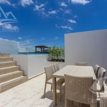Penthouse en Venta en Playa Del Carmen /Riviera Maya/The City SYR32