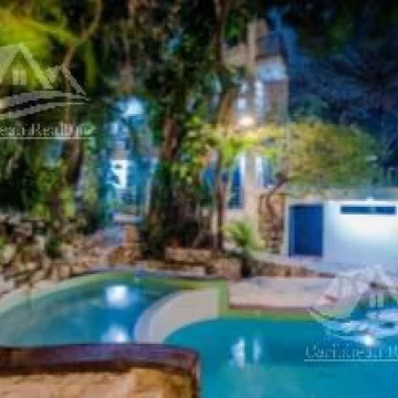 Hotel en Venta en Playa del Carmen