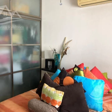 Casa en Venta en Cancun Isla Azul ALH2302