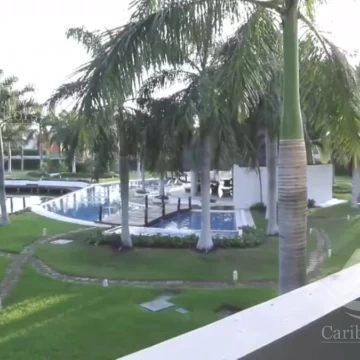 Departamento en Renta Cancún Isla Dorada