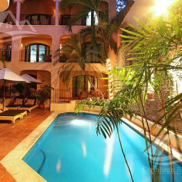 Departamento en Venta en  Playa del Carmen Centro Quinta avenida ALRZ4728