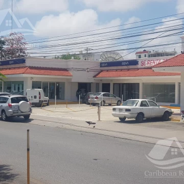 Local en Renta en Av. Tulum Cancun MRLZ6109