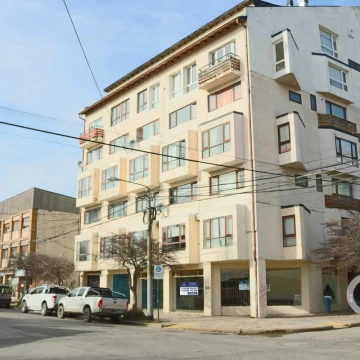 Local Comercial en Venta o Alquiler - Centro - Bariloche