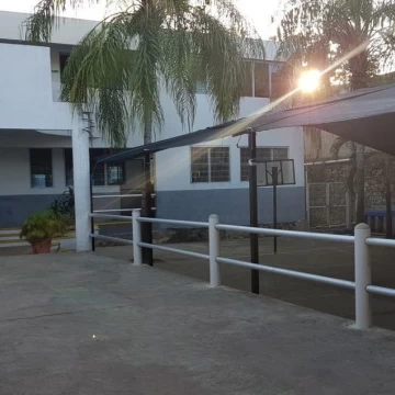 Edificio en venta Puerto Morelos para escuelas