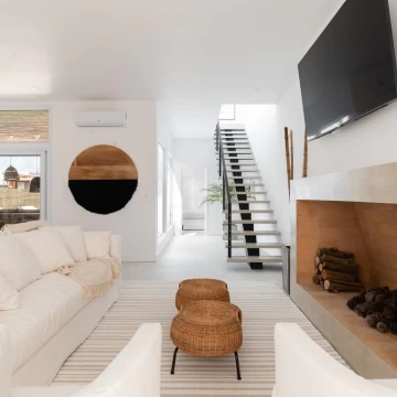 Hermosa Casa de Diseño en La Juanita